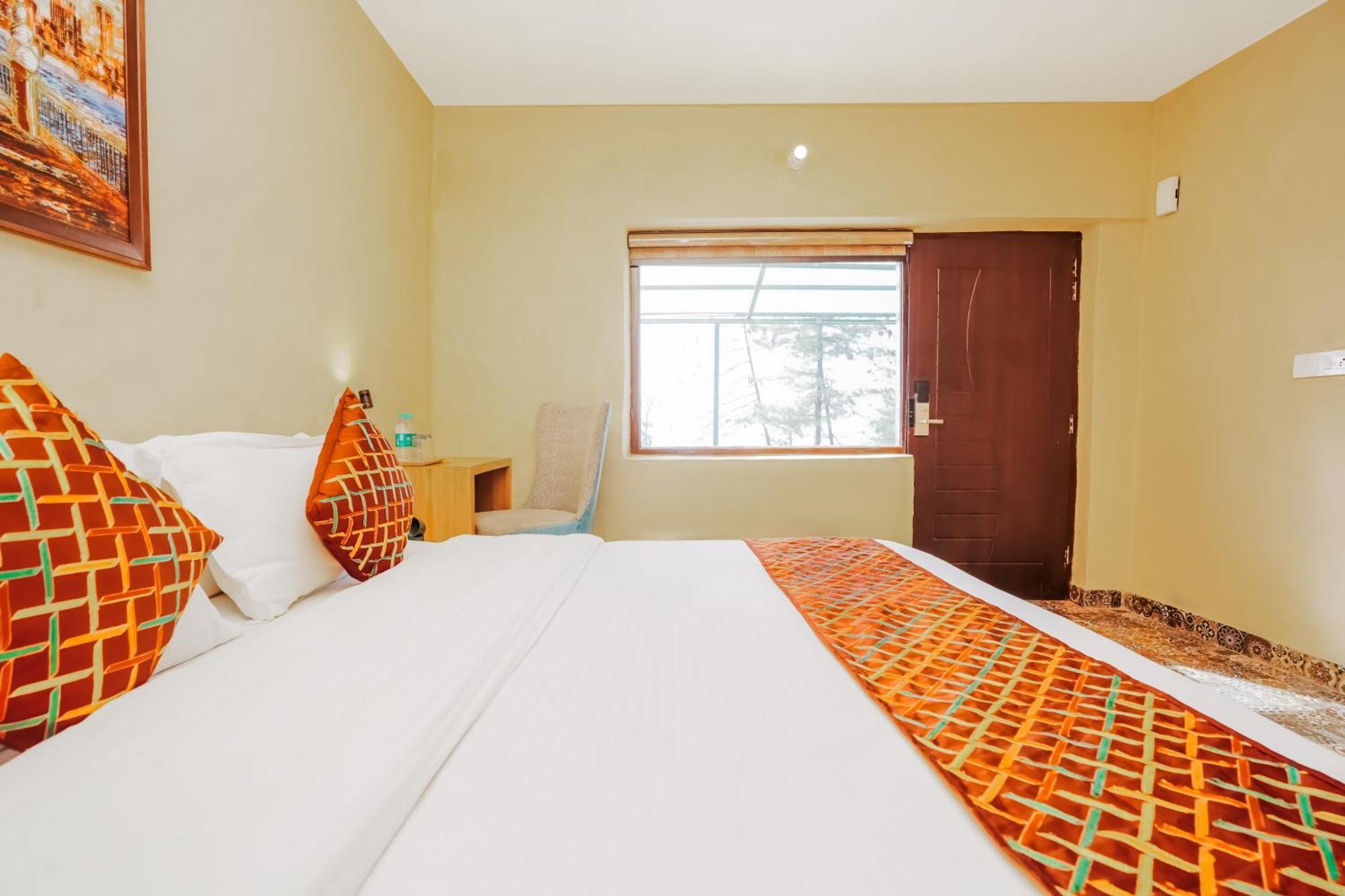 Nature Valley View Resort Mashobra !! Luxury Choice !! Gaming Zone !! Open Terrace !! Big Parking Shimla Buitenkant foto