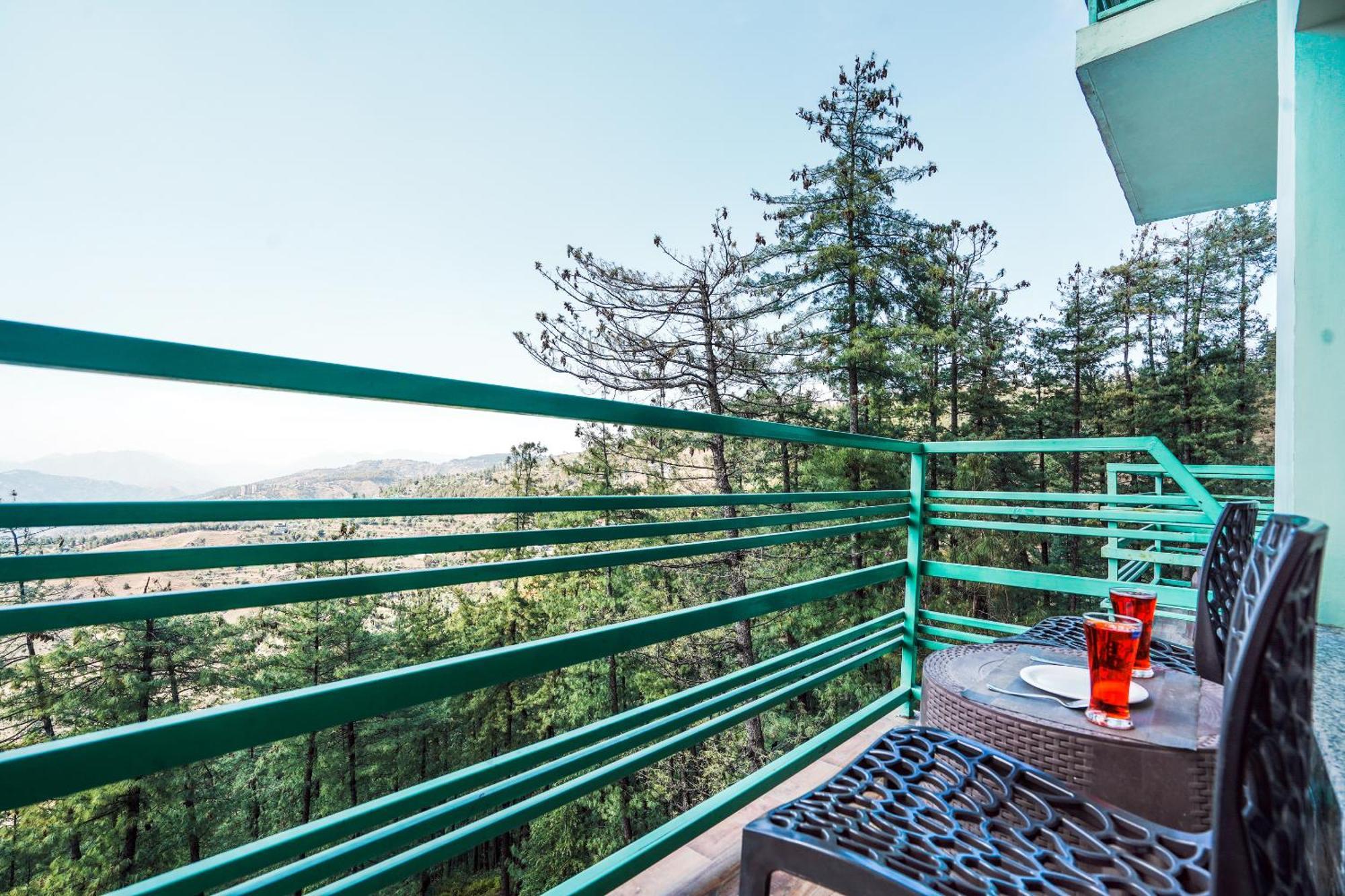 Nature Valley View Resort Mashobra !! Luxury Choice !! Gaming Zone !! Open Terrace !! Big Parking Shimla Buitenkant foto