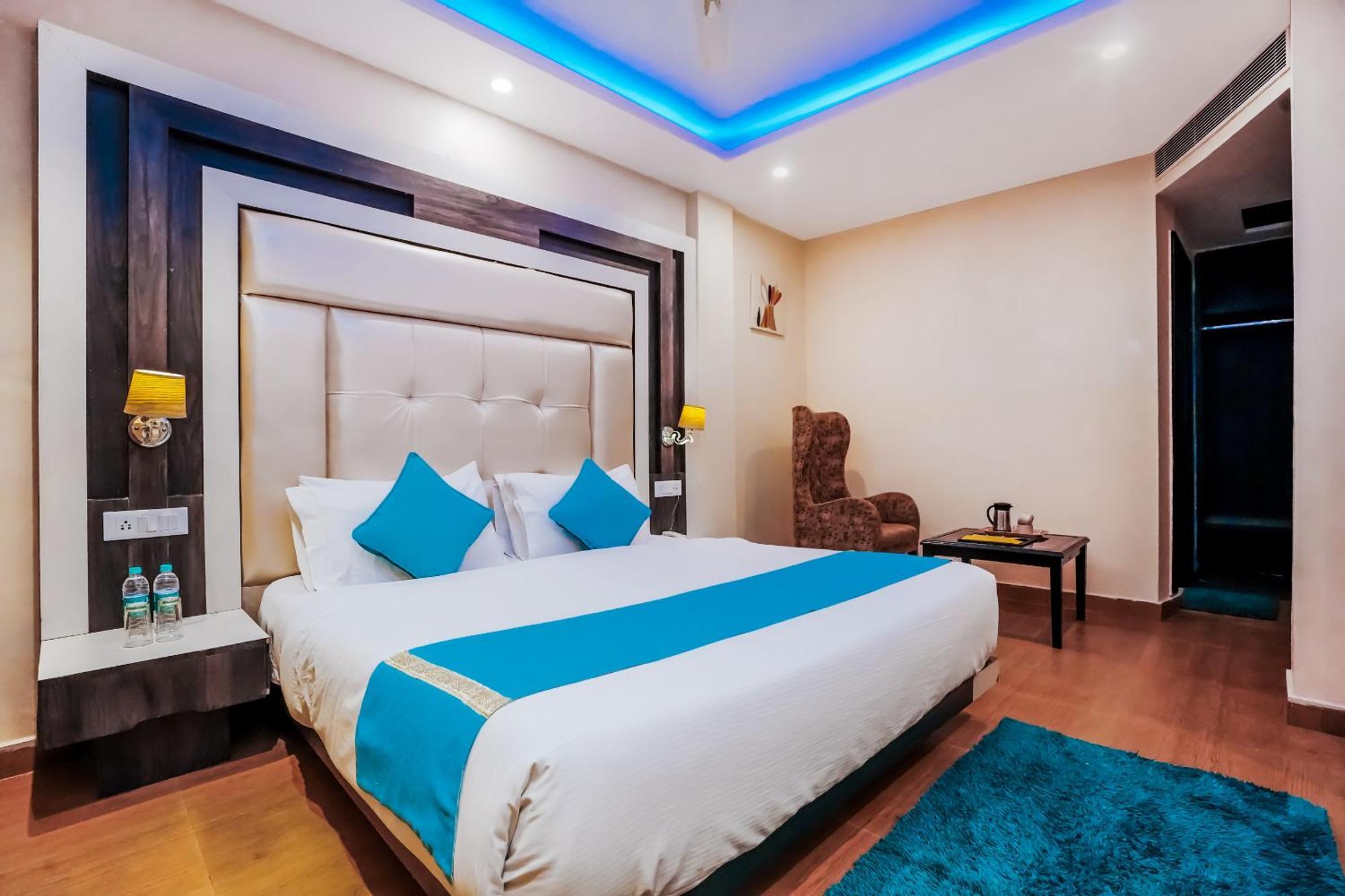 Nature Valley View Resort Mashobra !! Luxury Choice !! Gaming Zone !! Open Terrace !! Big Parking Shimla Buitenkant foto