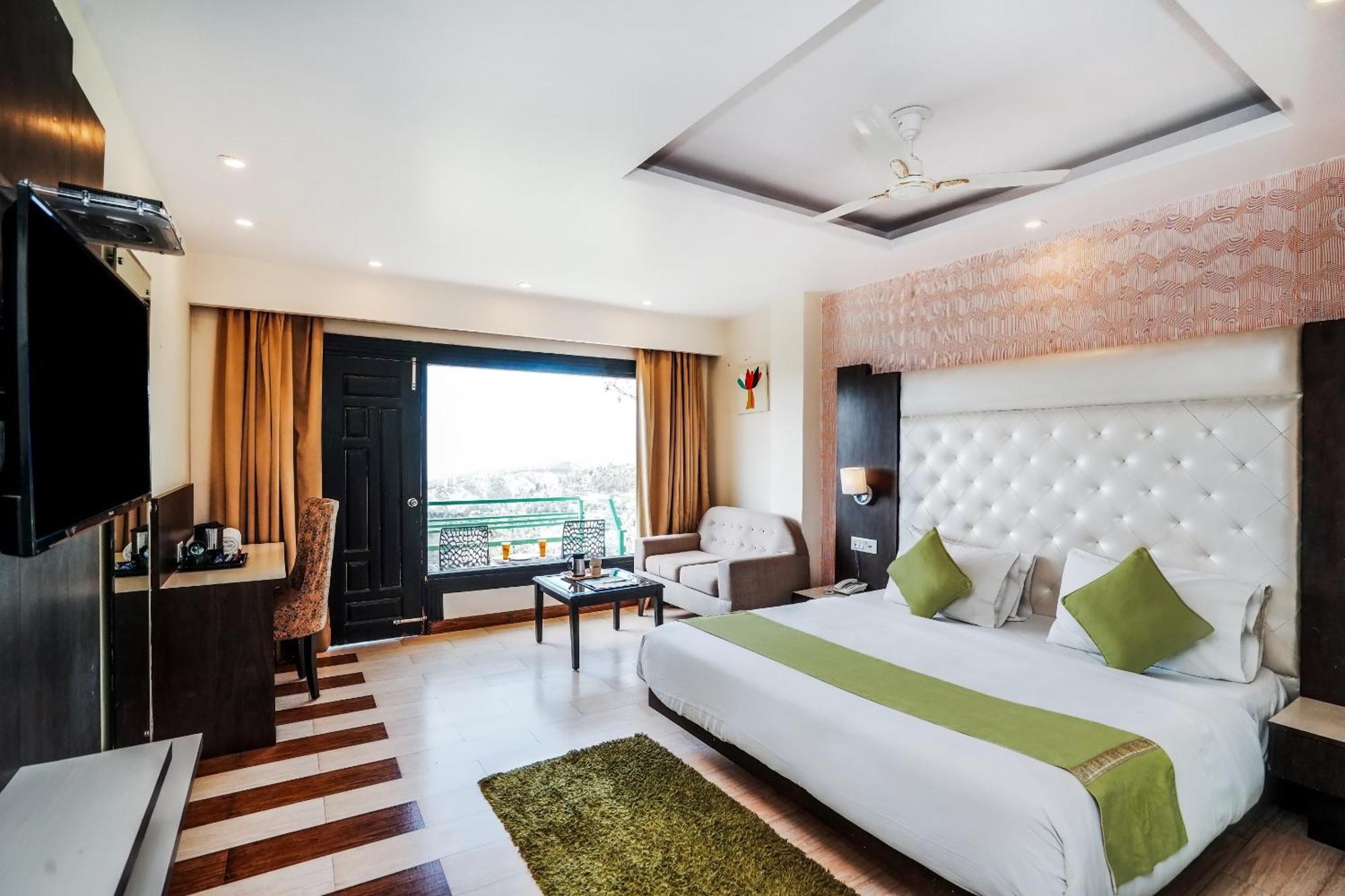Nature Valley View Resort Mashobra !! Luxury Choice !! Gaming Zone !! Open Terrace !! Big Parking Shimla Buitenkant foto